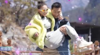 戴耳机 莫超时